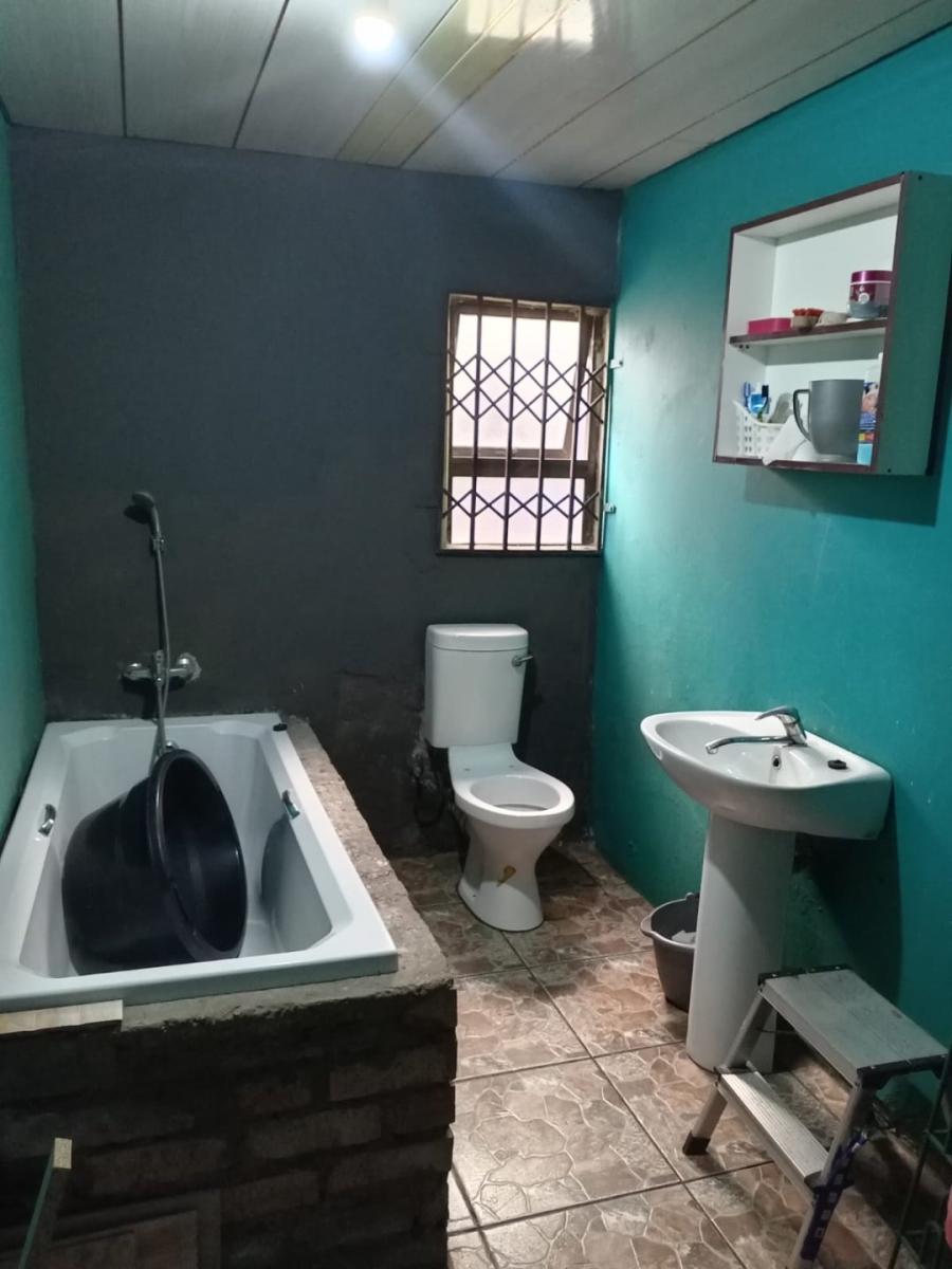 3 Bedroom Property for Sale in Scenery Park Eastern Cape